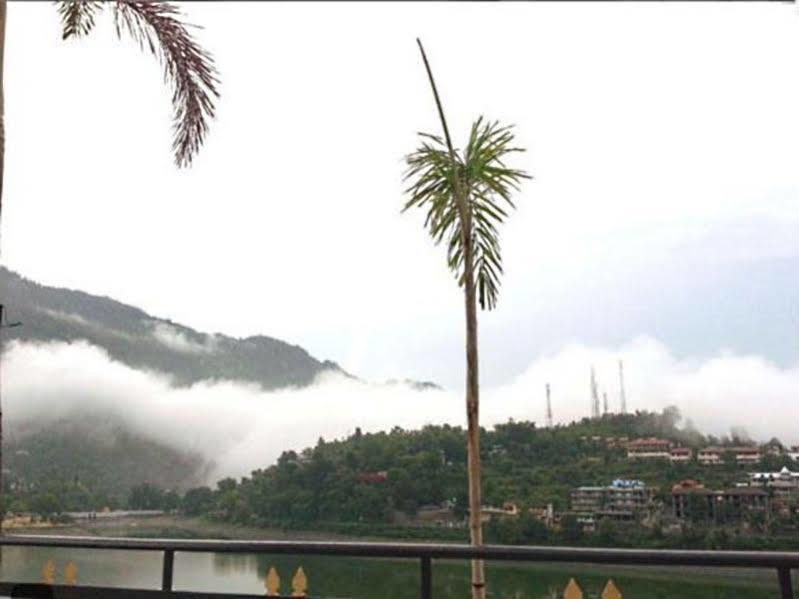 Harshikhar Hotel Bhīm Tāl Esterno foto