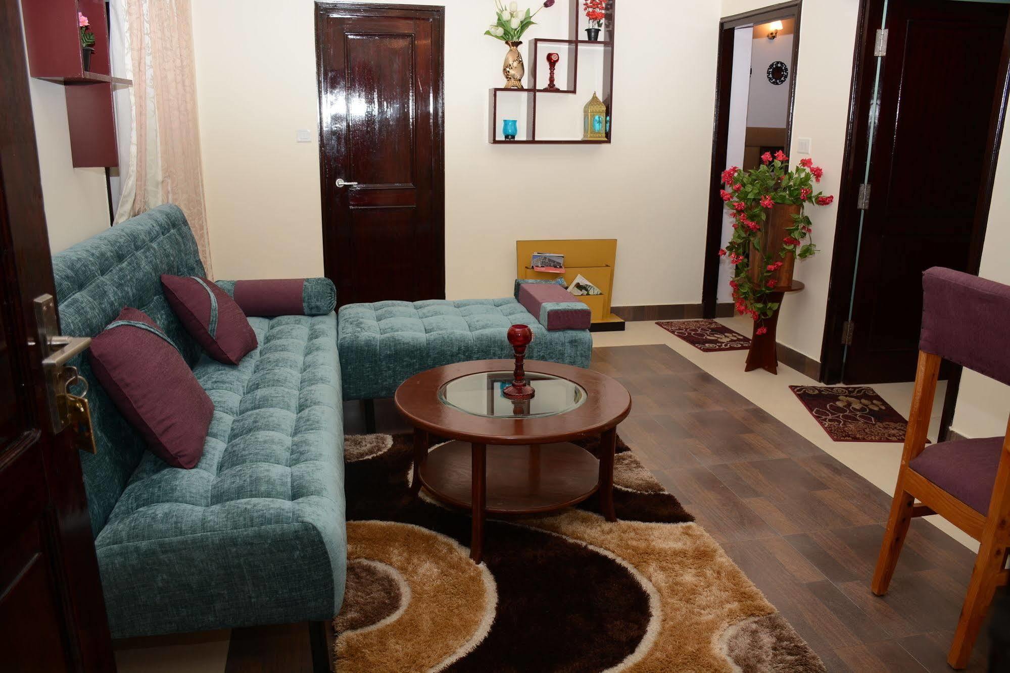 Harshikhar Hotel Bhīm Tāl Esterno foto