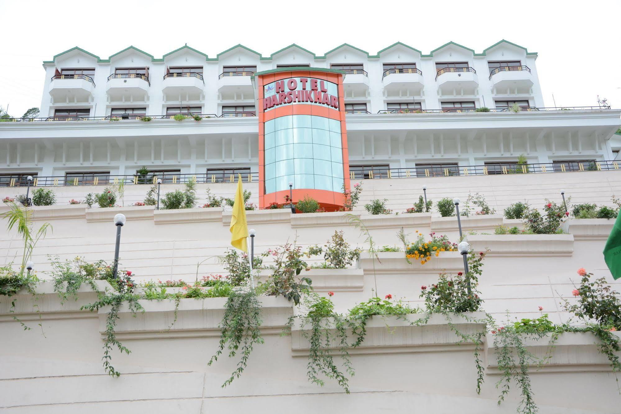 Harshikhar Hotel Bhīm Tāl Esterno foto